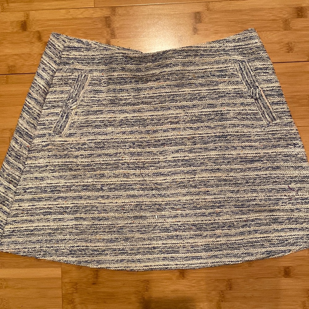 Tweed skirt